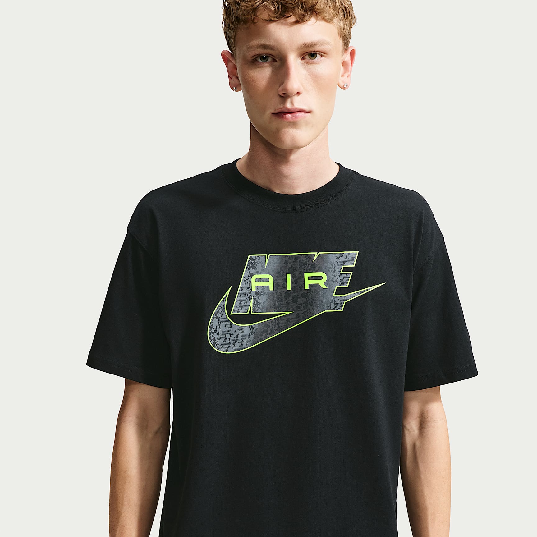 Nike Sportswear Men's T-Shirt. Nike.com